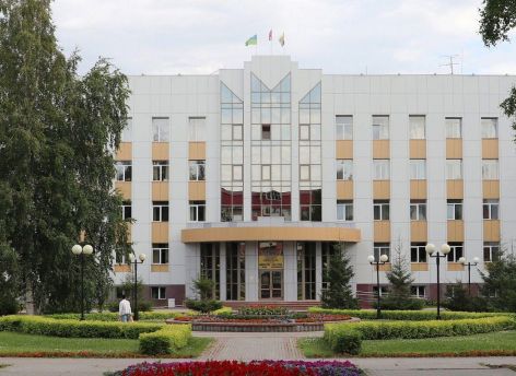 ​​В администрации Нефтеюганска прошли обыски. СМИ сообщают о деле против первого замглавы