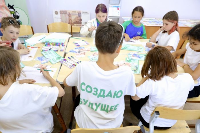 ​Более трех тысяч школьников Сургутского района проведут каникулы в лагерях