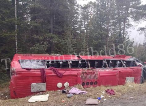 ​В Югре произошла авария с участием автобуса: два человека погибли, девять пострадали