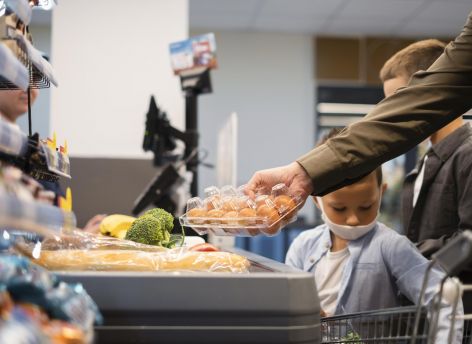 ​Инфляция в Югре замедлилась: рыба и мясо подорожали, овощи и яйца подешевели