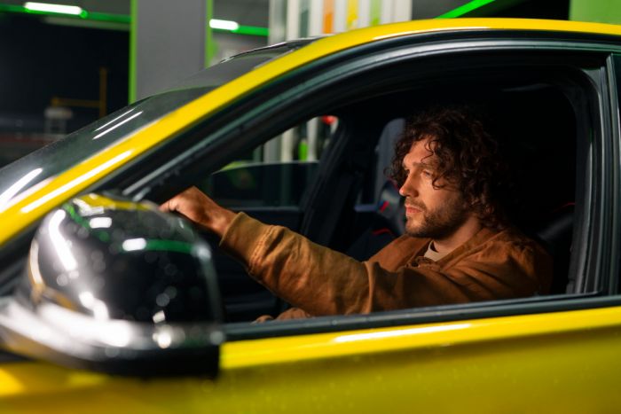 Три из четырех таксистов в России не имеют машину, которая бы соответствала новым требованиям о локализации