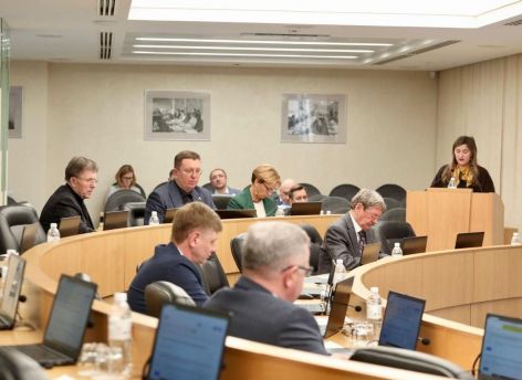 Путь в школу − безопаснее: в Сургуте отремонтировали 13 проездов и обновили подходы к восьми объектам образования
