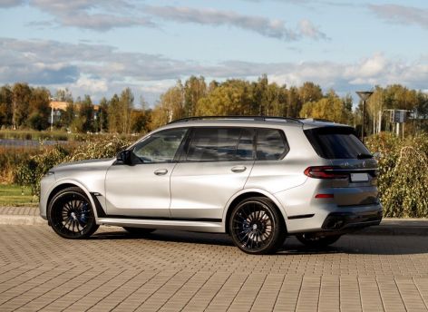 ​Почти 11,5 млн рублей: в продаже появился юбилейный BMW X7 M60i