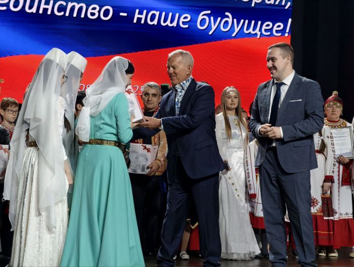 ​Многонациональный фестиваль для многодетных семей прошел в Тюмени