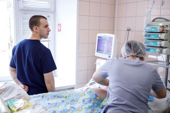 ​Врачи Сургута спасли малыша, проглотившего 19 магнитов