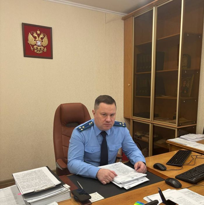 ​Природоохранная прокуратура Сургута проводит прием граждан в День Конституции