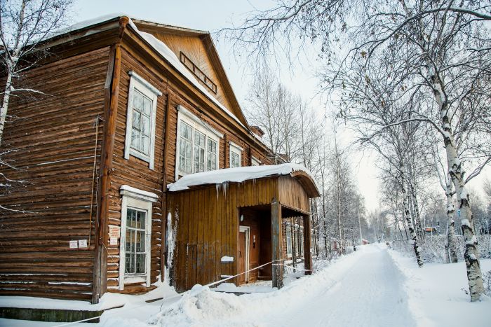 ​Дом пионеров в Сургуте ‒ не гнилушка, а история сургутского образования, которую еще можно спасти