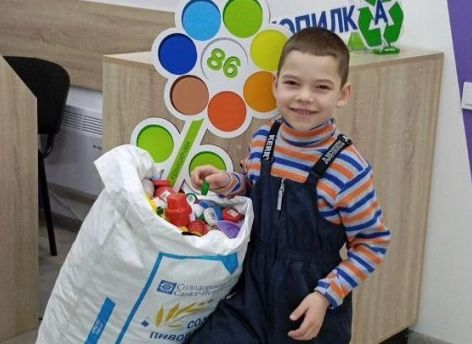 Югорчане за год сдали на вторичную переработку почти 420 тонн сырья