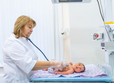 ​Более двух тысяч детей наблюдались в Центре охраны материнства и детства Сургута в 2025 году