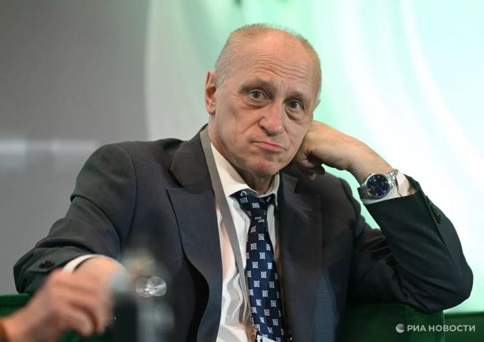 ​Александр Аузан: В России появится учебник по экономике для неэкономистов