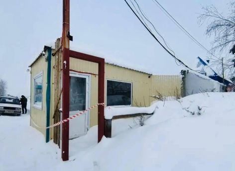Два человека погибли при пожаре на производственной базе в Сургуте. Прокуратура начала проверку