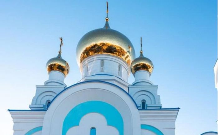 В Белом Яру строители нового храма установят памятник Николаю II и его семье