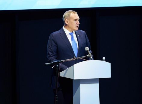 Руслан Кухарук в Когалыме побывал на главных стройках и вручил награды нефтяникам