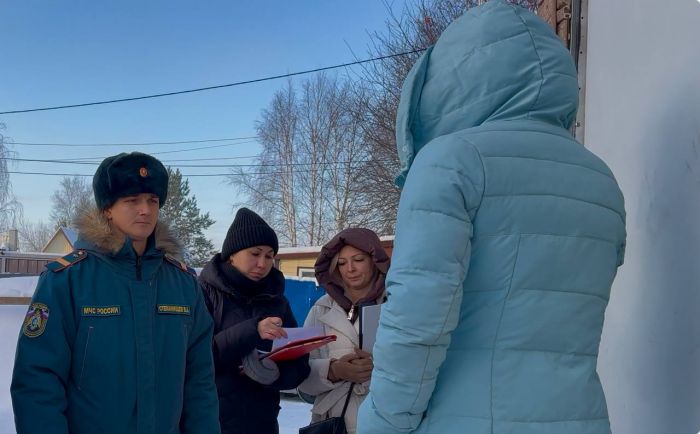 ​Из тысячи домов − 36 с извещателями: в Сургуте подвели итоги рейдов по пожарной безопасности