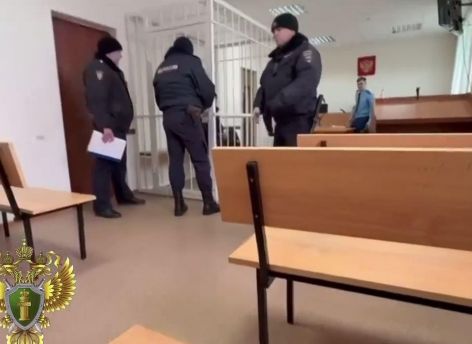 Суд в Советском арестовал двух мужчин, напавших на «наливайку»