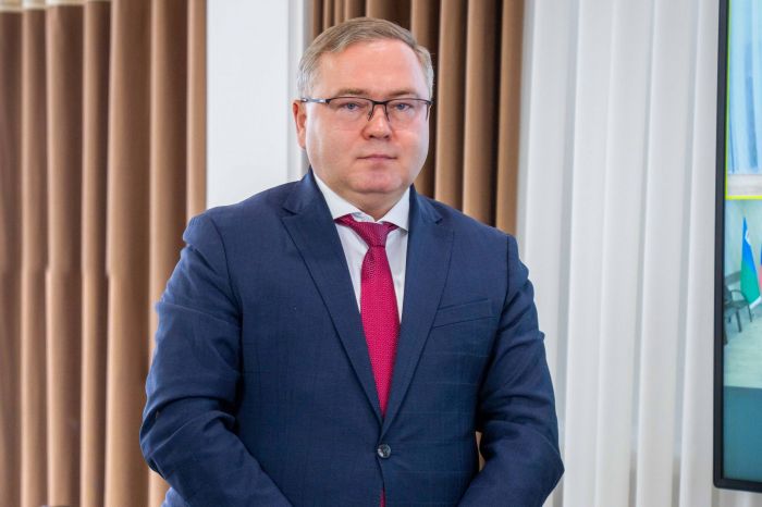 Руслан Кухарук назначил нового ответственного за дороги Югры