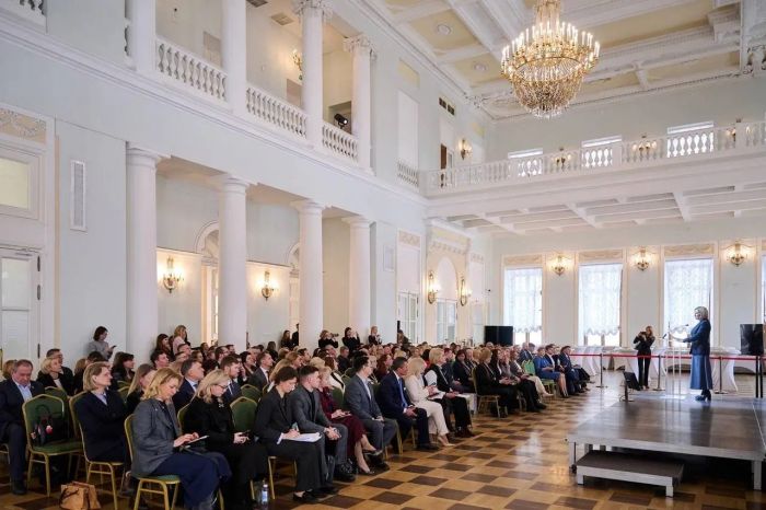 ​Департамент культуры Тюменской области получил благодарность Министра культуры РФ