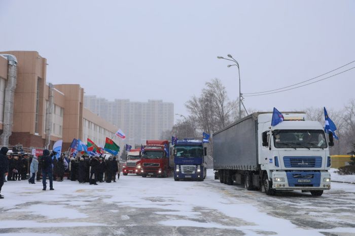 ​Ко Дню защитника Отечества из Тюмени отправили гуманитарный конвой