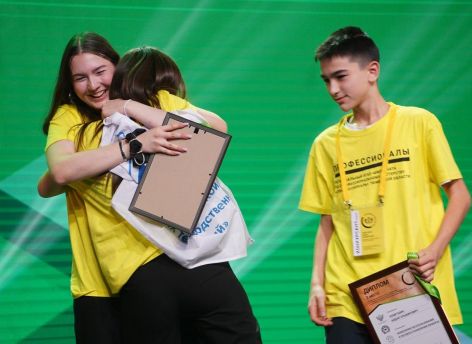 ​В Тюменской области наградили победителей чемпионатов «Профессионалы» и высоких технологий