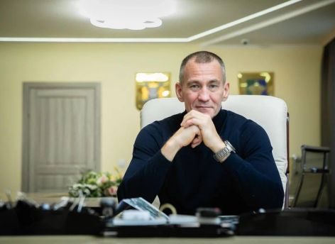 Вы не только работаете наравне с мужчинами, вы растите детей, занимаетесь домашним бытом и даже защищаете Родину с оружием в руках