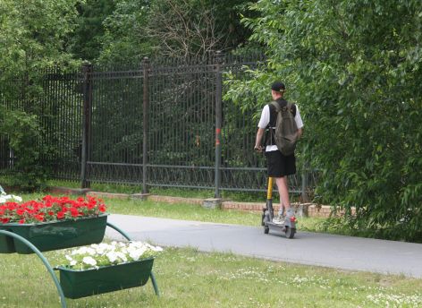 Власти Сургута введут новые правила для электросамокатов