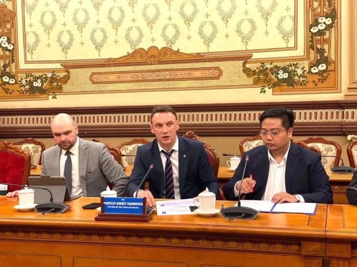 ​Делегация Тюменской области провела переговоры в крупнейшем городе Вьетнама