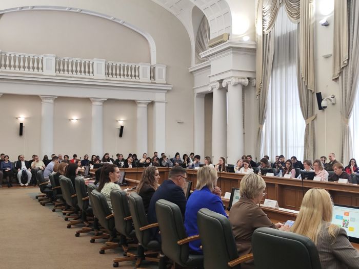 ​В Тюменской области стартовали встречи с молодыми семьями студентов в рамках нацпроекта «Семья»