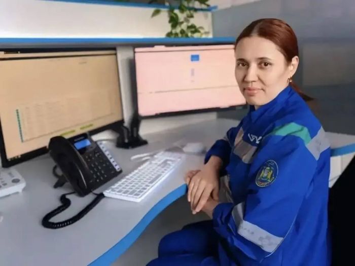 ​Диспетчер скорой помощи в Сургуте спасла мужчину по телефону