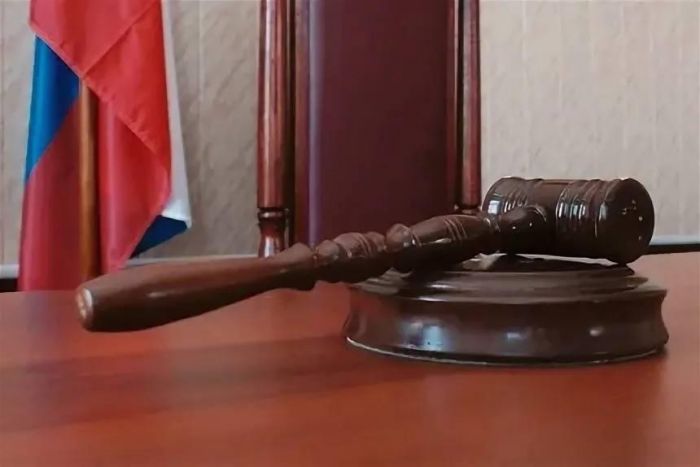 В Югре суд отобрал у мужчины жилой дом за фиктивную регистрацию 14 россиян