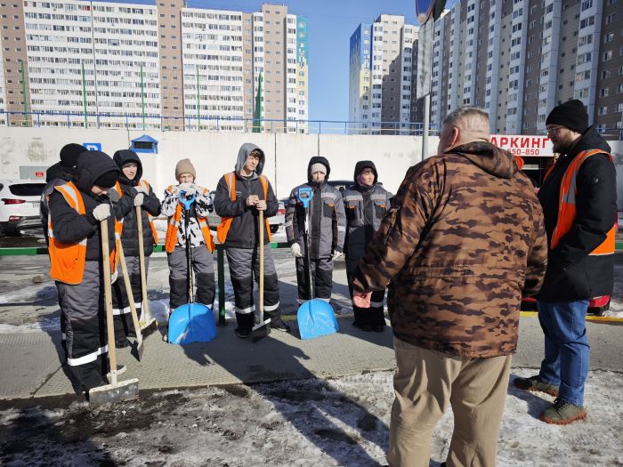 ​Дмитрий Петрушин: «В 2026 году планируем трудоустроить не менее 1 000 подростков»