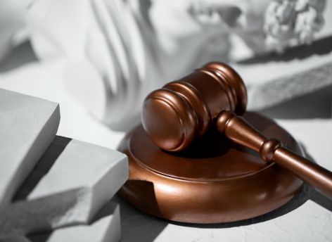 В Сургуте завершился суд над мужчиной, который пьяным угнал машину и устроил смертельную аварию