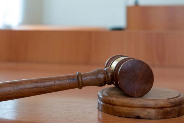 Суд продлил арест водителю, сбившему ребенка на улице Крылова в Сургуте