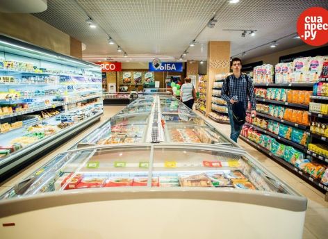 ​Торговых объектов в Сургуте почти на 20% больше норматива